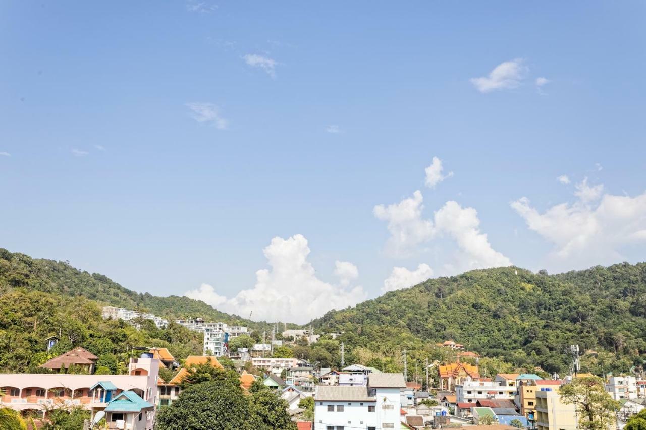 White Sky Boutique Hotel Patong Екстериор снимка