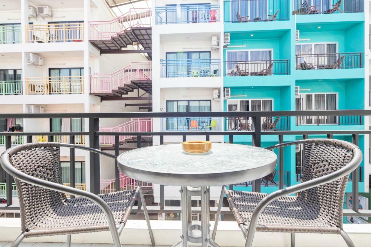 White Sky Boutique Hotel Patong Екстериор снимка